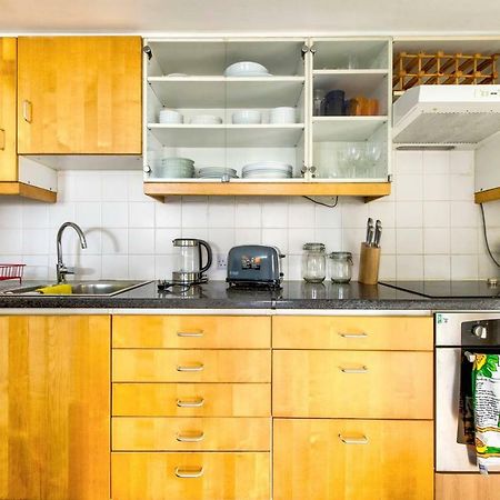 Altido Ultra Stylish Calton Road Apt W/ Parking Διαμέρισμα Εδιμβούργο Εξωτερικό φωτογραφία
