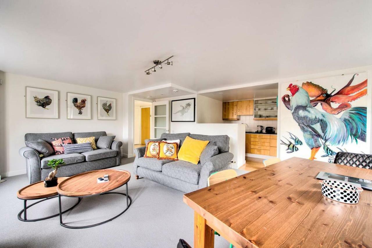 Altido Ultra Stylish Calton Road Apt W/ Parking Διαμέρισμα Εδιμβούργο Εξωτερικό φωτογραφία