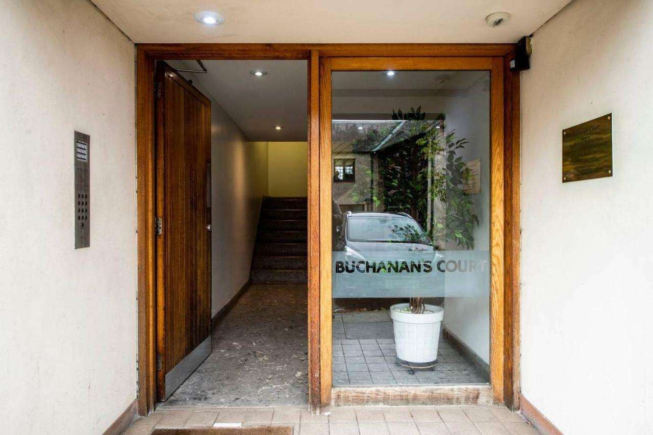 Altido Ultra Stylish Calton Road Apt W/ Parking Διαμέρισμα Εδιμβούργο Εξωτερικό φωτογραφία